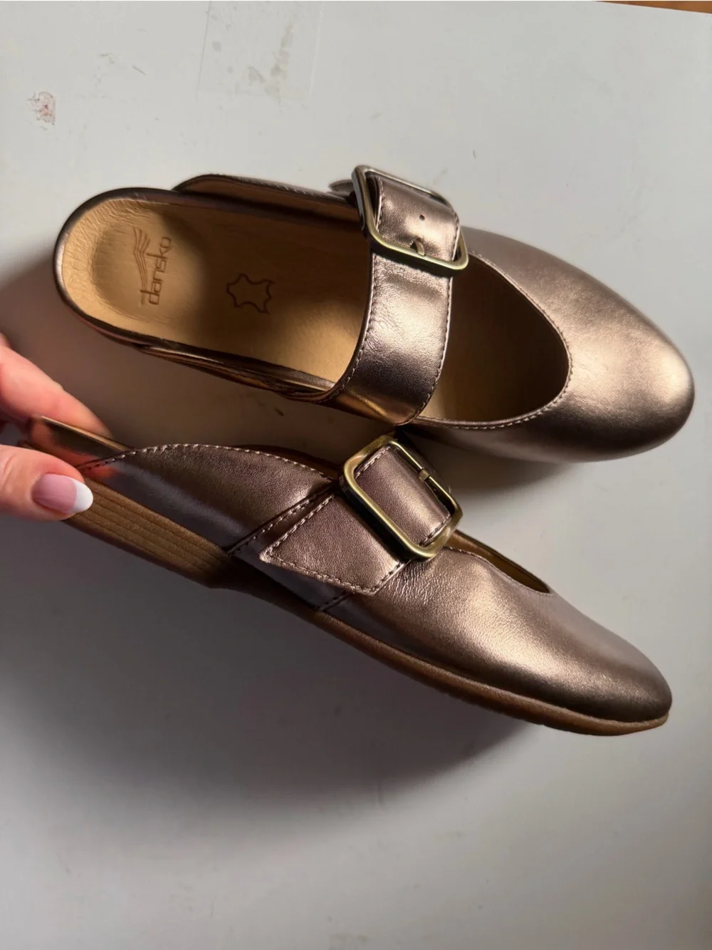 NWT Dansko Lotus Dark Gold Metallic Mary Jane Mule Flats Shoes Sz 37 No Box